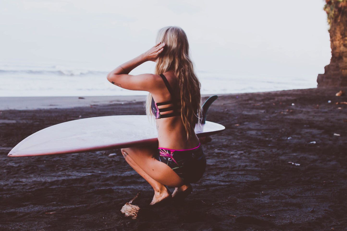 Zealous Clothing Radical Hipster Surfbikini Bottoms Pink Paradise Black